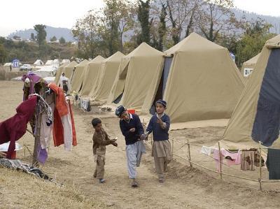 Kinder in einem Flüchtlingslager
