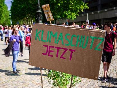 Demo-Plakat zum Klimawandel